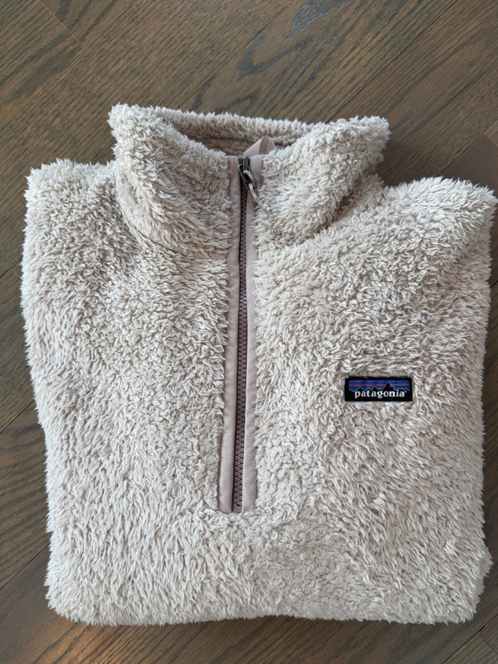 NEW WO TAG PATAGONIA Women’s Tan Oatmeal Sherpa Half-Zip Pullover Size Large - Picture 3 of 3